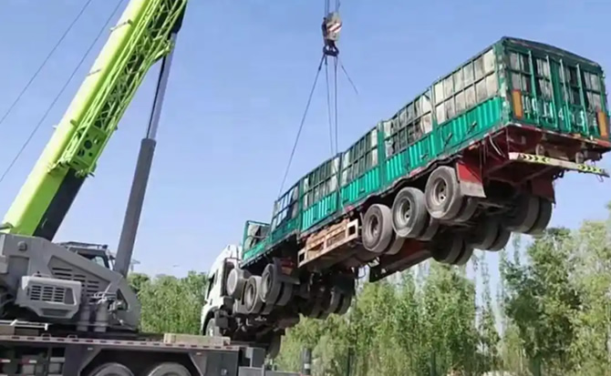 坡头区道路脱困救援案例